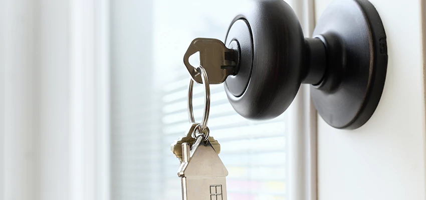 Bifold Door Knob Replacement in Hidden Valley Lake, California